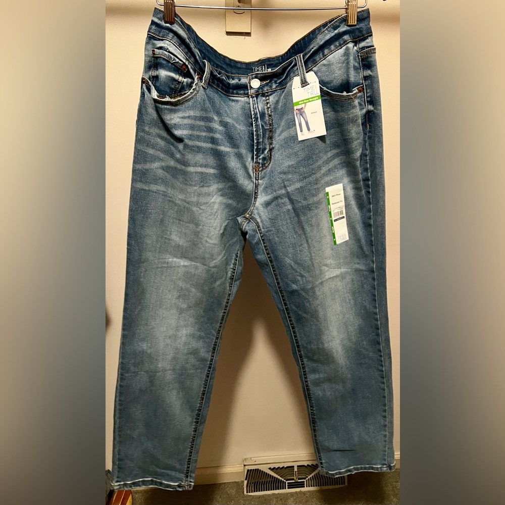 Time and Tru Women’s Jeans